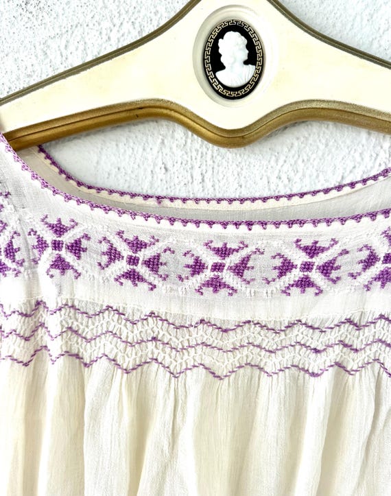 Vintage Hungarian Embroidered Folk Peasant Shirt … - image 6