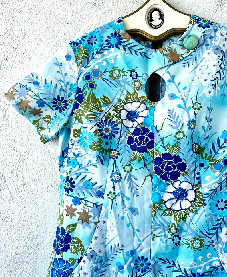 Vintage 60s 70s Hawaiian Japanese Floral Dress 1960s Mod Shift 1970s ...