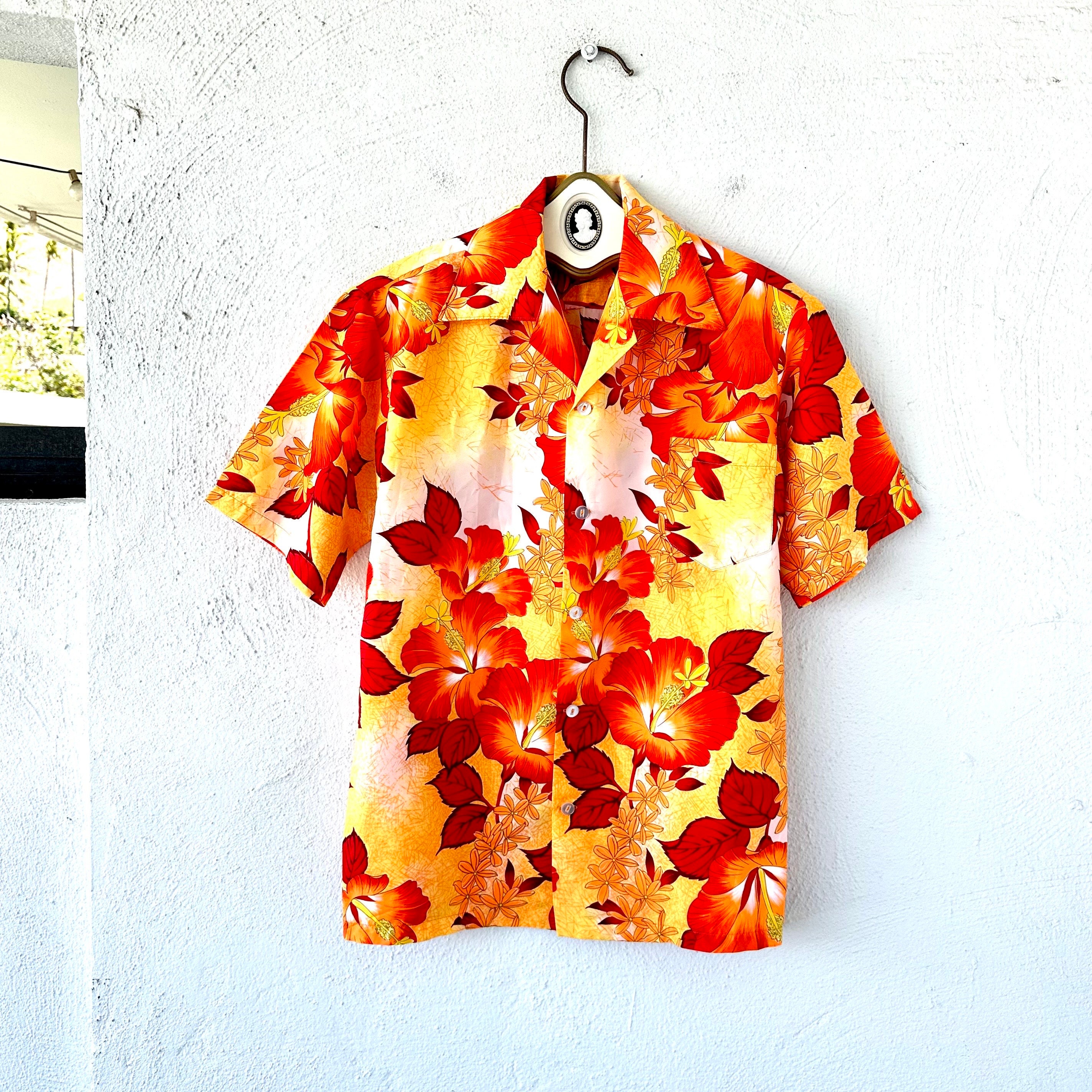 Vintage 70s Hawaiian Shirt Large Collar Bright Floral Orange Aloha Shirt Hawaii Barkcloth Collared Top