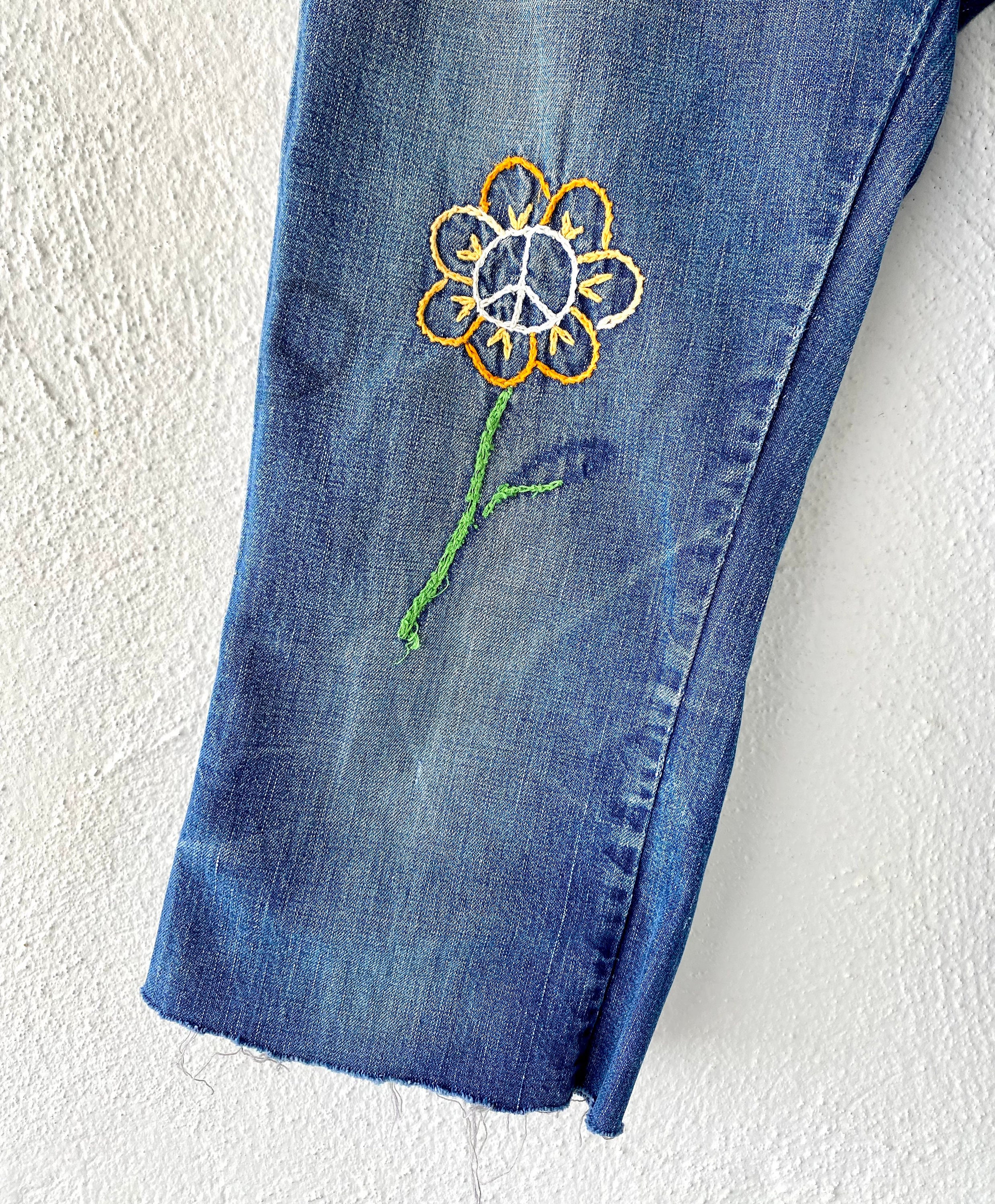 Vintage 60s 70s Hippie Peace Flower Jeans Cutoffs Cropped Vintage 60s 70s Hippie Peace Flower Jeans Cutoffs Cropped