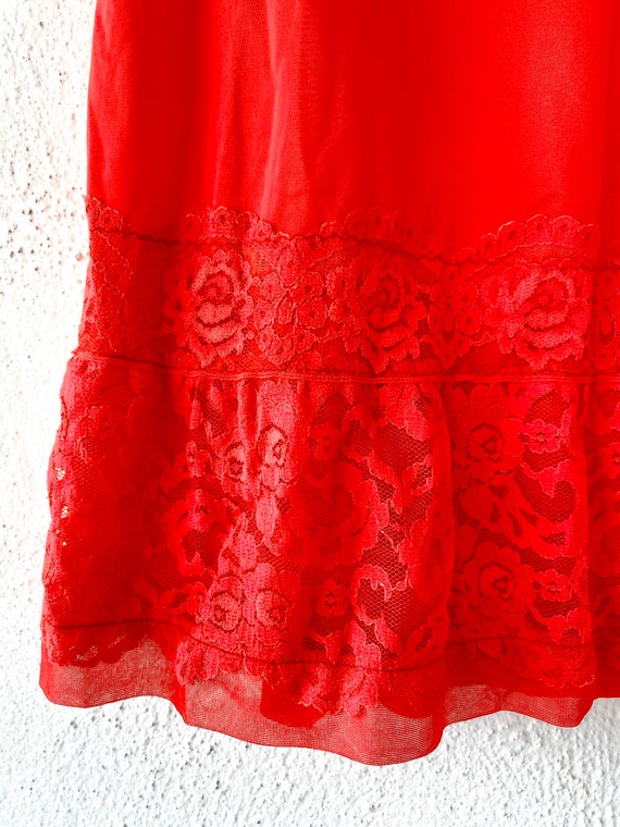 Vintage 50s 60s Slip Half Red Rose Lace Slip // 1… - image 2