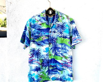 Vintage 50s 60s Hawaiian Aloha Shirt Hawaii Tropical Collared Top