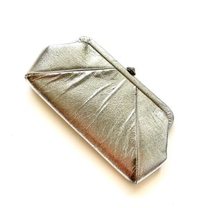 Vintage 60s Metallic Silver Bag Chrome Purse Handbag