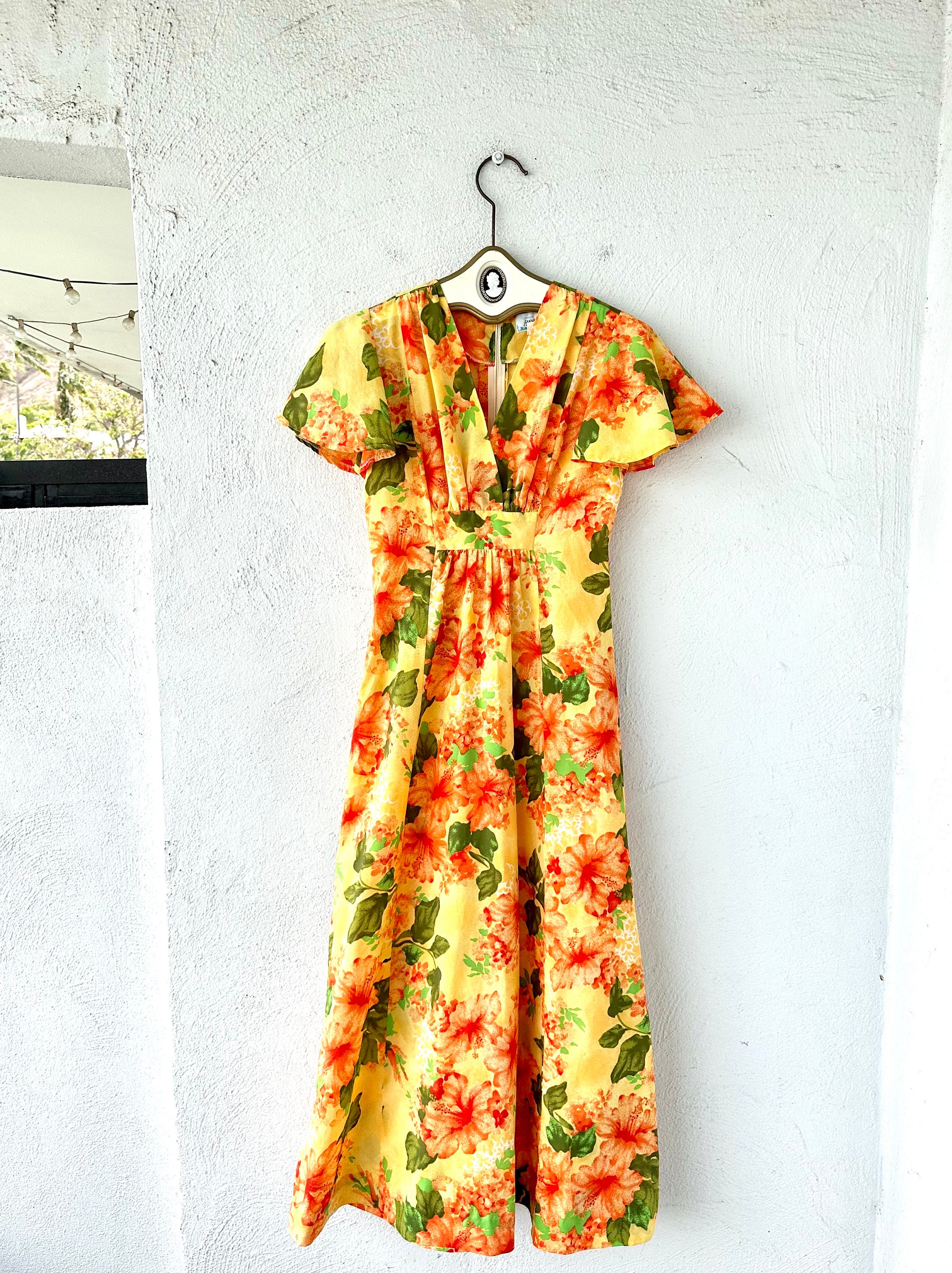 Vintage 70s Bright Hawaiian Dress Bright Yellow Floral Hawaii Muumuu