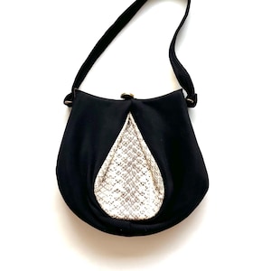 Vintage 1940s Avant Garde Bag Cobra Snakeskin Leather Purse 1950s Black White Top Handle Handbag