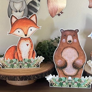Set of 4 Woodland Animals Cutouts with stand