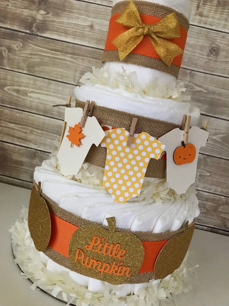 hunting diaper cake