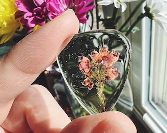 Resin Guitar Pick with Real Heather Flowers: Music Lover Gift