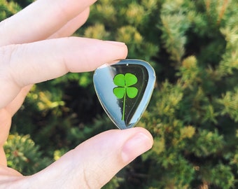 Guitar pick CHARM made with natural 4 leaf clover, music lover, guitar player, guitar accessories, music accessories, music, musician