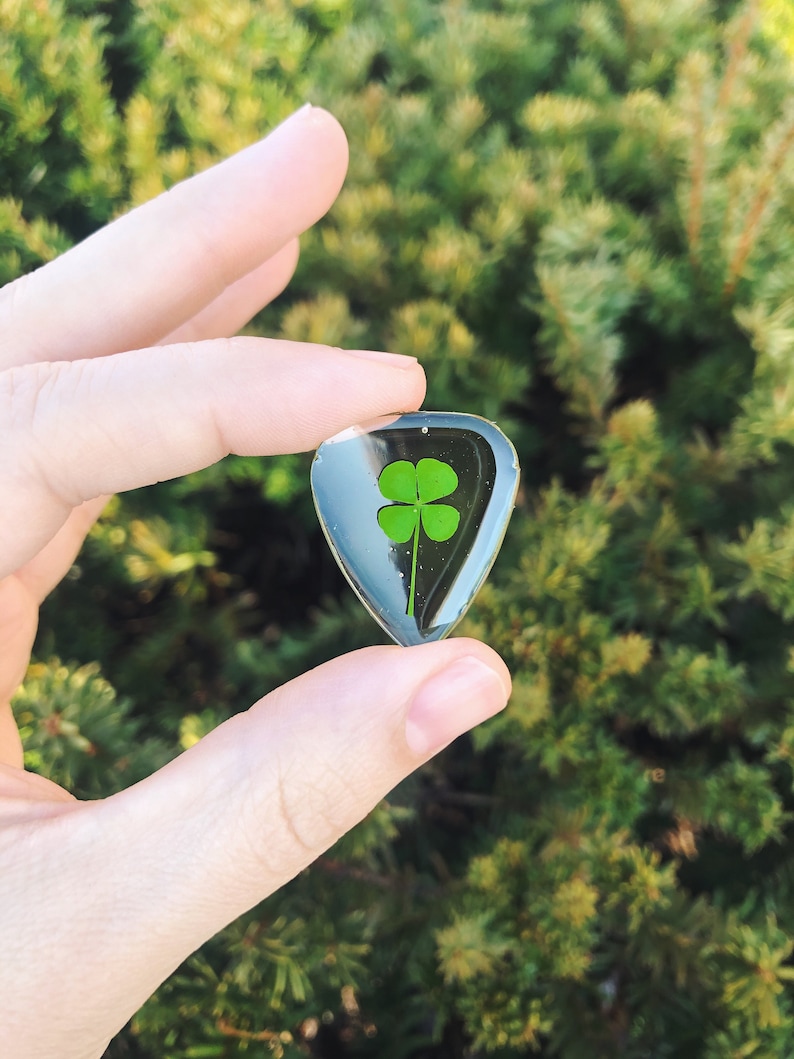 Guitar pick CHARM made with natural 4 leaf clover, music lover, guitar player, guitar accessories, music accessories, music, musician image 1