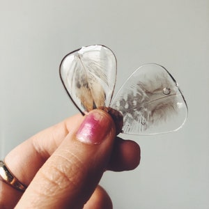Guitar pick made with feathers, music lover, guitar player, guitar accessories, music accessories, music, musician. Feathers