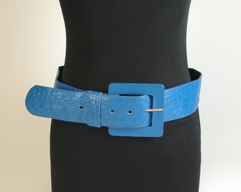 Vivid Blue Embossed Faux Lizard Belt 80s Wide Cinch Belt 80s Rocker Vixen Belt 31 - 35 inch/78 - 89 cm Waist