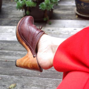 70s Platform Clogs: QualiCraft Merlot Leather Wood Mules, US Size 6B