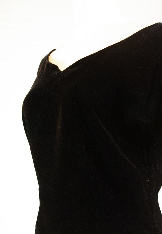 Black Silk Velvet Crop Top 50s Pinup Bombshell Sw… - image 9