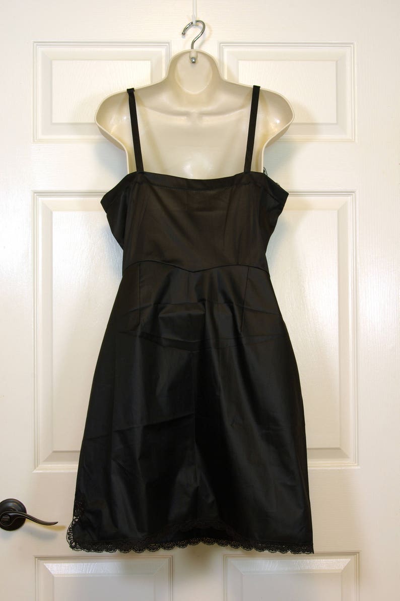 Jet Black Fitted Sears label Full Slip Lace Trim Burlesque VLV Mad Men Midcentury Hollywood Regency