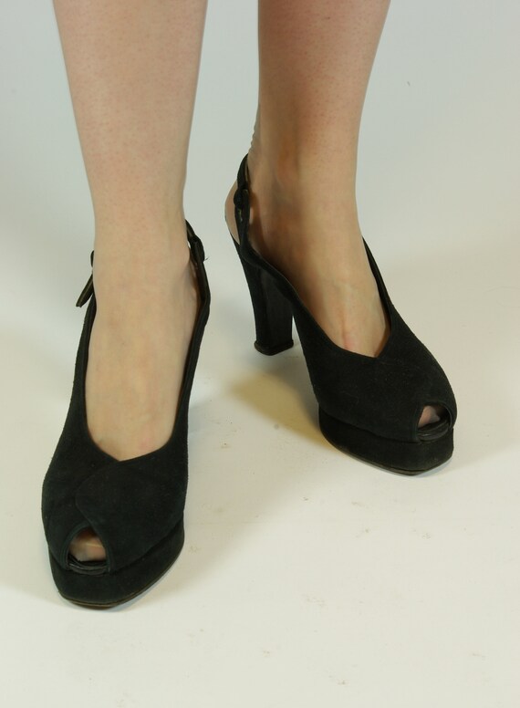 Black Suede 1940s Peeptoe Platform Slingback Shoes