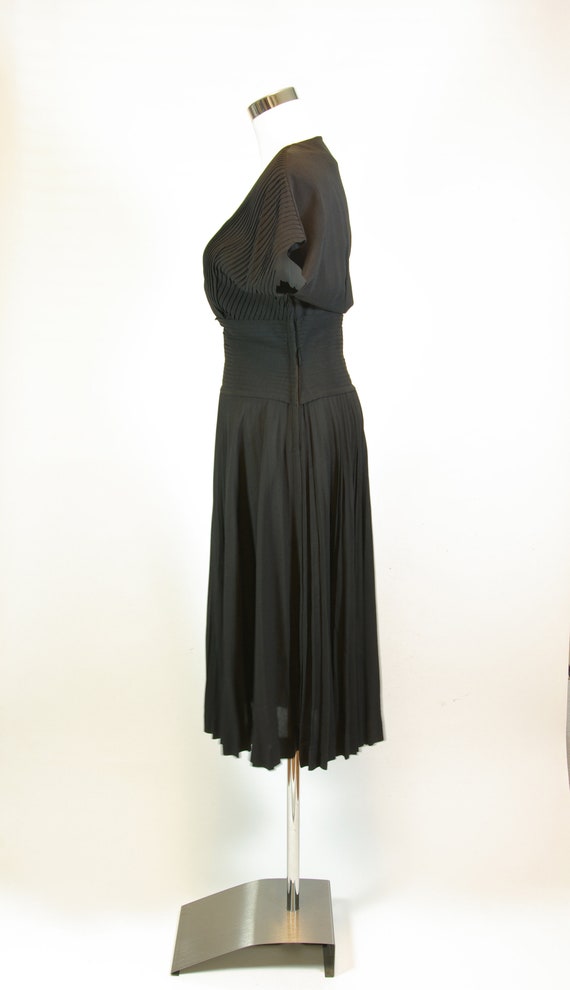 Pleated Wiggle Dress 28 inch/71 cm Waist Black Go… - image 4