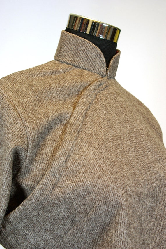 Handmade Wool Asian Style Blouse Size M - image 10