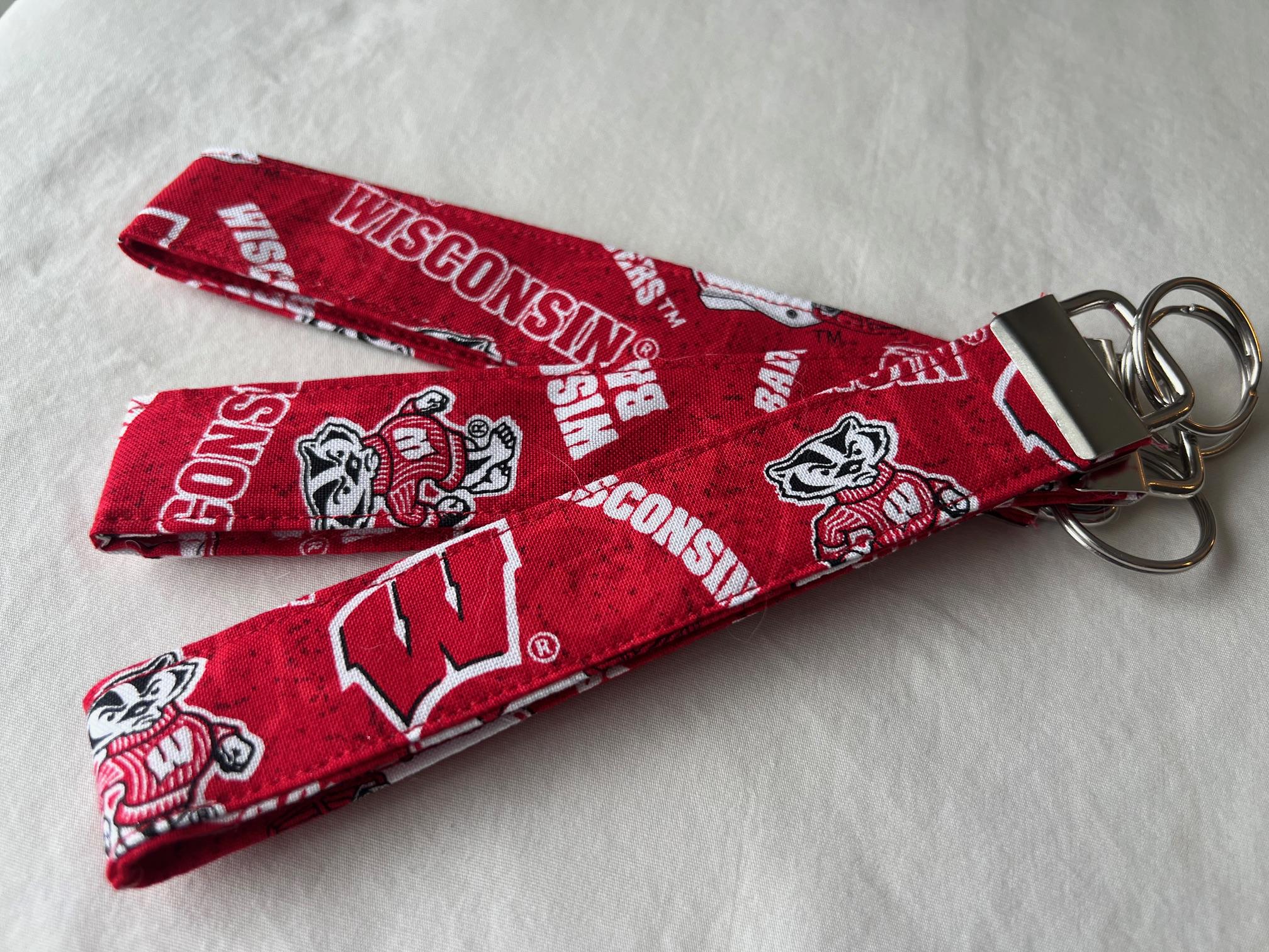 Wisconsin Wristlet Keychain - Etsy