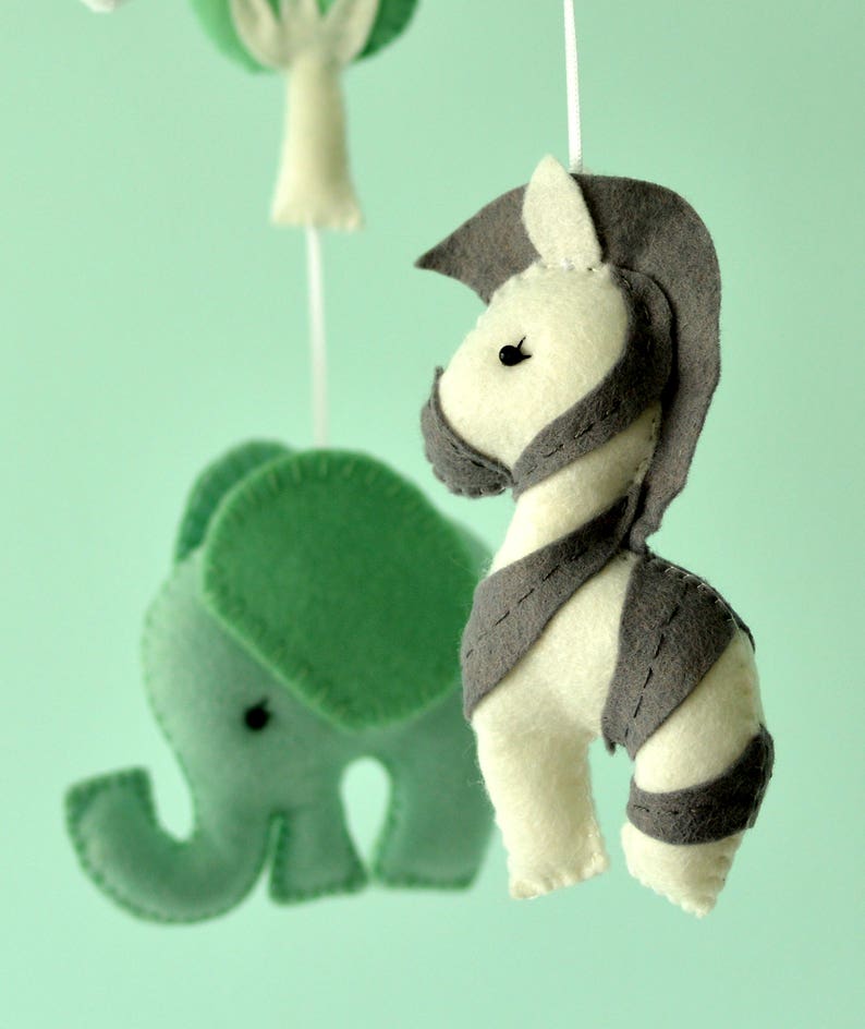 Baby Nursery Animal Mobile / Felt Baby Mobile / Safari Mobile Etsy