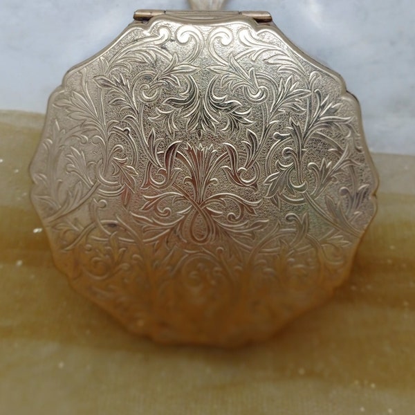 Stratton Golden Trinket Box. Engraved Floral Pattern. c1950's. Jewellery Box for a Ladies Dressing Table.