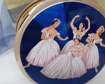 Stratton Ballerina Compact Mirror c1950s.  Pas de Quartre  Presented in Gift Box. Unused Vanity Piece. Exceptional Quality.
