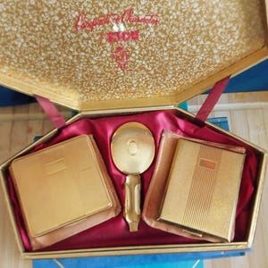 roll cigarette machine Amazon.com: VOVCAMLS 78MM Cigarette Roller with Lid, Metal Cigarette  Rolling Machine 78mm Cigarette Maker with Rolling Papers : Health &  Household