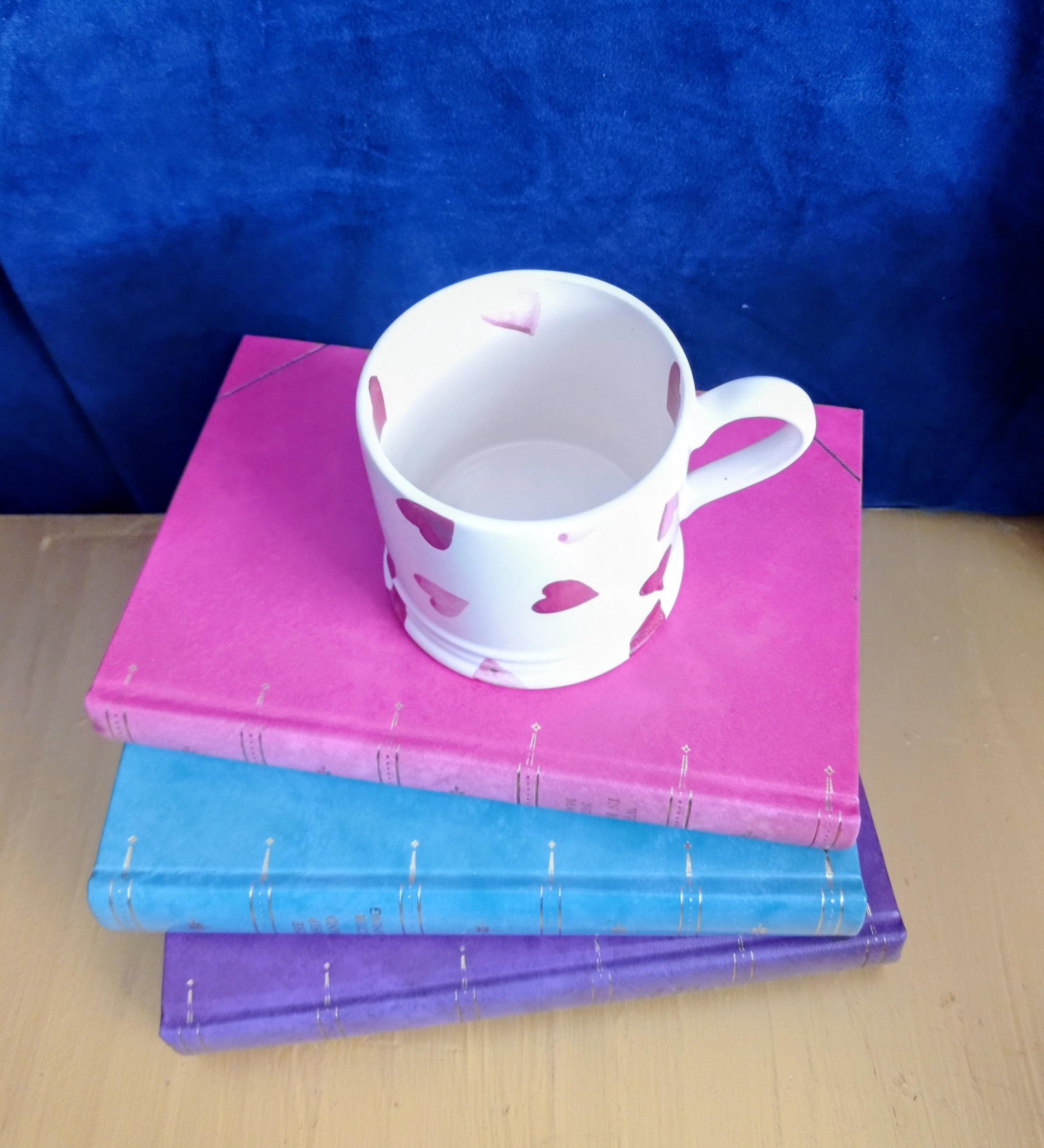 エマ・ブリッジウォーターのピンクのハートデザイン。イギリス製