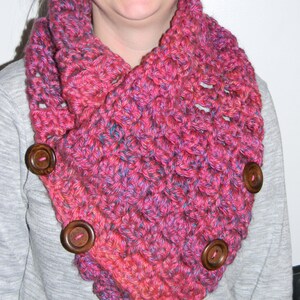 Crochet Chunky Button Cowl image 3