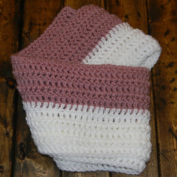 Crochet two colored cowl