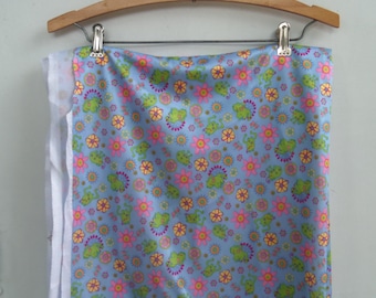 Groovy Frogs and Flowers -- Fun Vintage Lightweight Knit Print Fabric  60" x 67"