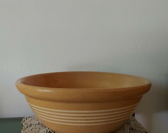 Große Yellowware Rührschüssel