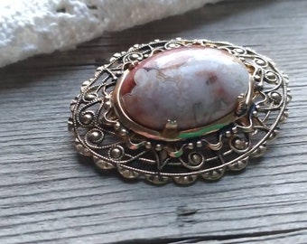 Antique Victorian Agate Brooch