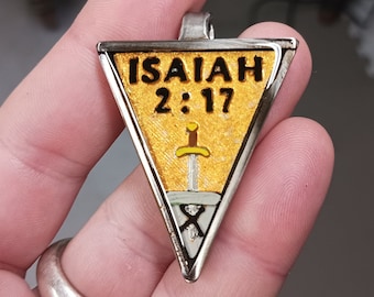 Anti Illuminati Pendant. Upside down pyramid . The Great RESET