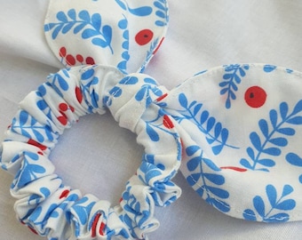 Leaves and red fruits printed cute hair scrunchie with ribbon for girl , hair tie