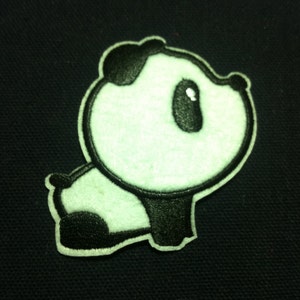 Cartoon Panda Kids Patch (7 x 7 cm) Embroidered Applique Iron on Patch (ALW)