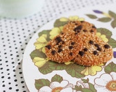 Sesame coconut cookie (gluten free & naturally sweetened) - recipe pdf