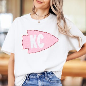KC Grunge Arrow Red Pink PNG 300dpi Digital Design Sublimation dtf Screen Print Instant Download Kansas City Football