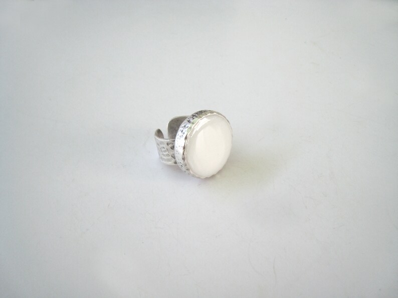 White Big Round Ring Made of Resin With a Hammered Silver Etsy