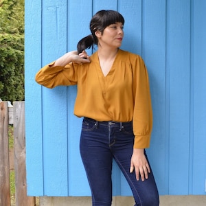 Patrón de costura en PDF de blusa Oriana y tutorial de costura imprimible para mujer, incluidas tallas grandes.