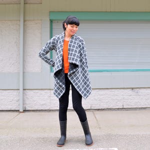 The Grace Cardigan PDF sewing pattern and Printable sewing tutorial with sizes included from 4 to 22 image 7