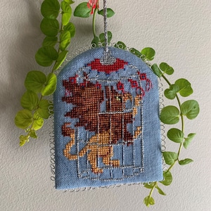 Magical Menagerie - Gryphon - Digital Cross Stitch Pattern - INSTANT PDF DOWNLOAD