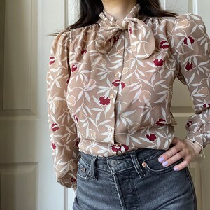 Vintage Pussybow Blouse image 4