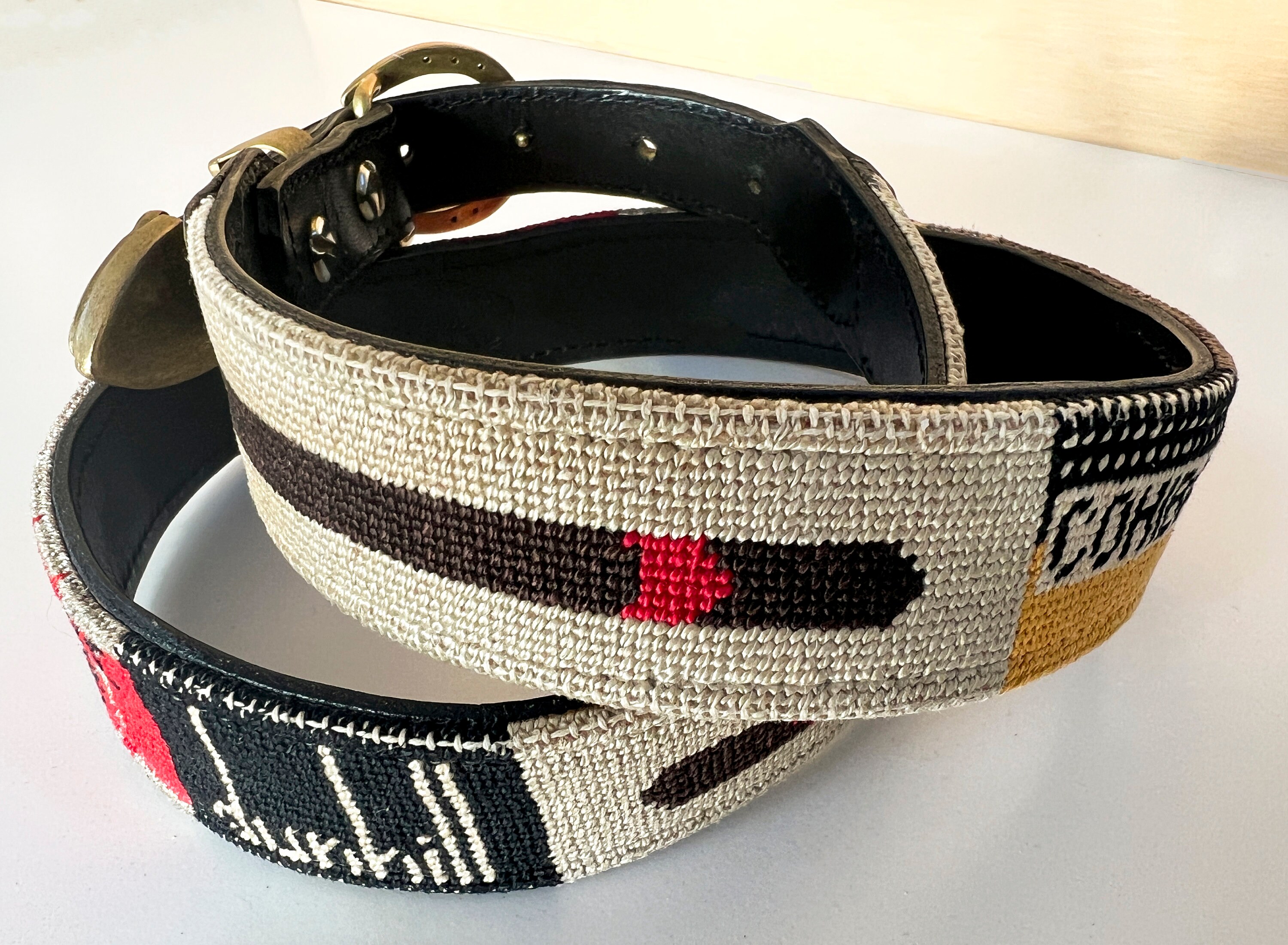 Crafty Fox Women\'s Leather Equestrian Needlepoint Belt-Cigar Theme Horse Country Chic: Primer on Needlepoint Belts main image 4
