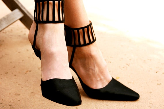 Vintage Manolo Blank Black Peau de Soie Anklet St… - image 9
