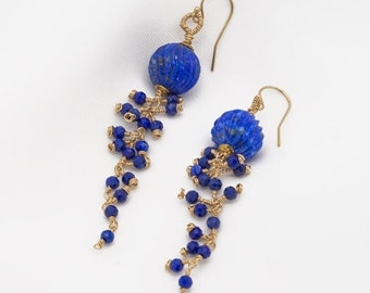 Lapis Lazuli Ohrringe Gold, Kaskaden Ohrhänger, Cluster Earrings Lapis, Hängeohrringe mit blauem Stein, Blau