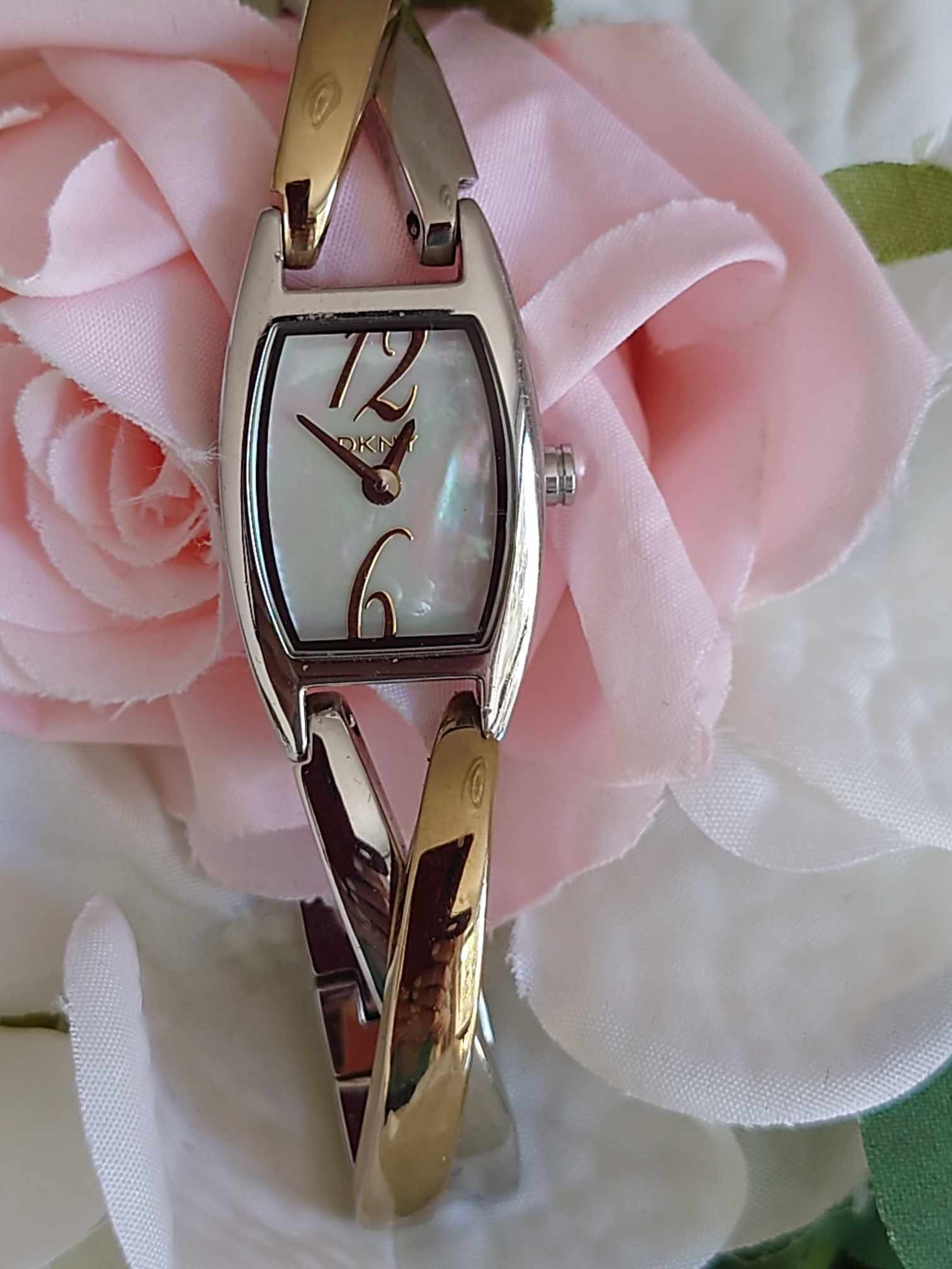 DKNY WATCH LADIES With White Pearlised Dial Twisted Gold and Silver Toned Bracelet Strap Pristine Condition Etsy