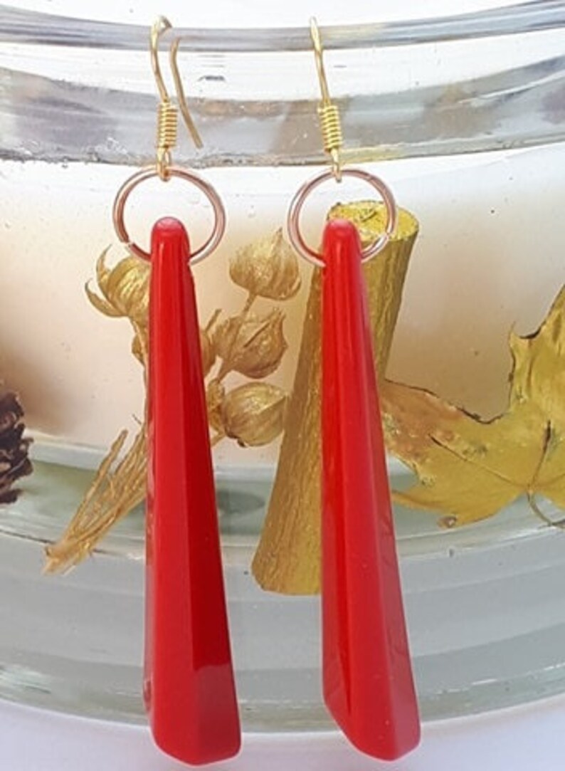 60/'s style Retro mary quant twiggy acrylic hand made oversized DANGLE earrings 60/'s style Red or deep Pink