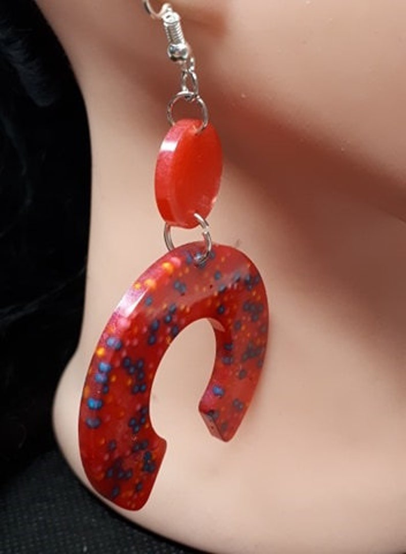 VARIOUS Retro mary quant twiggy OVERSIZED acrylic dangle HOOP earrings 1960s design 1960/'s style statement earrings 3 to choose from