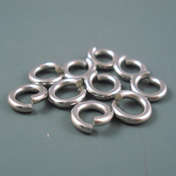 Stainless Steel Jump Ring, 10MM 14G Stainless Steel Jump Ring, 10MM Opened Heavy Gauge